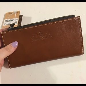 BRAND NEW Patricia Nash Wallet